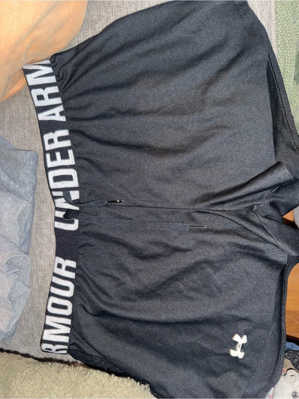 Under Armour Loose Shorts
